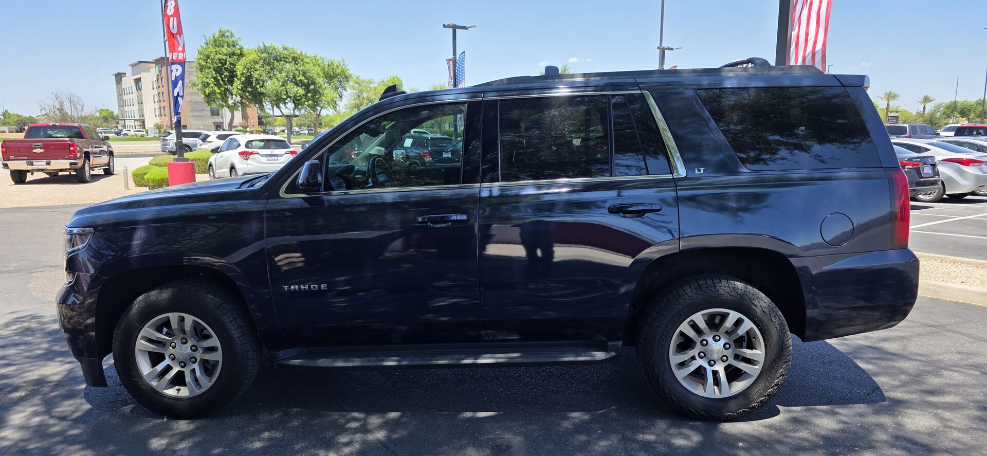 2019 Chevrolet Tahoe LT - Photo 8