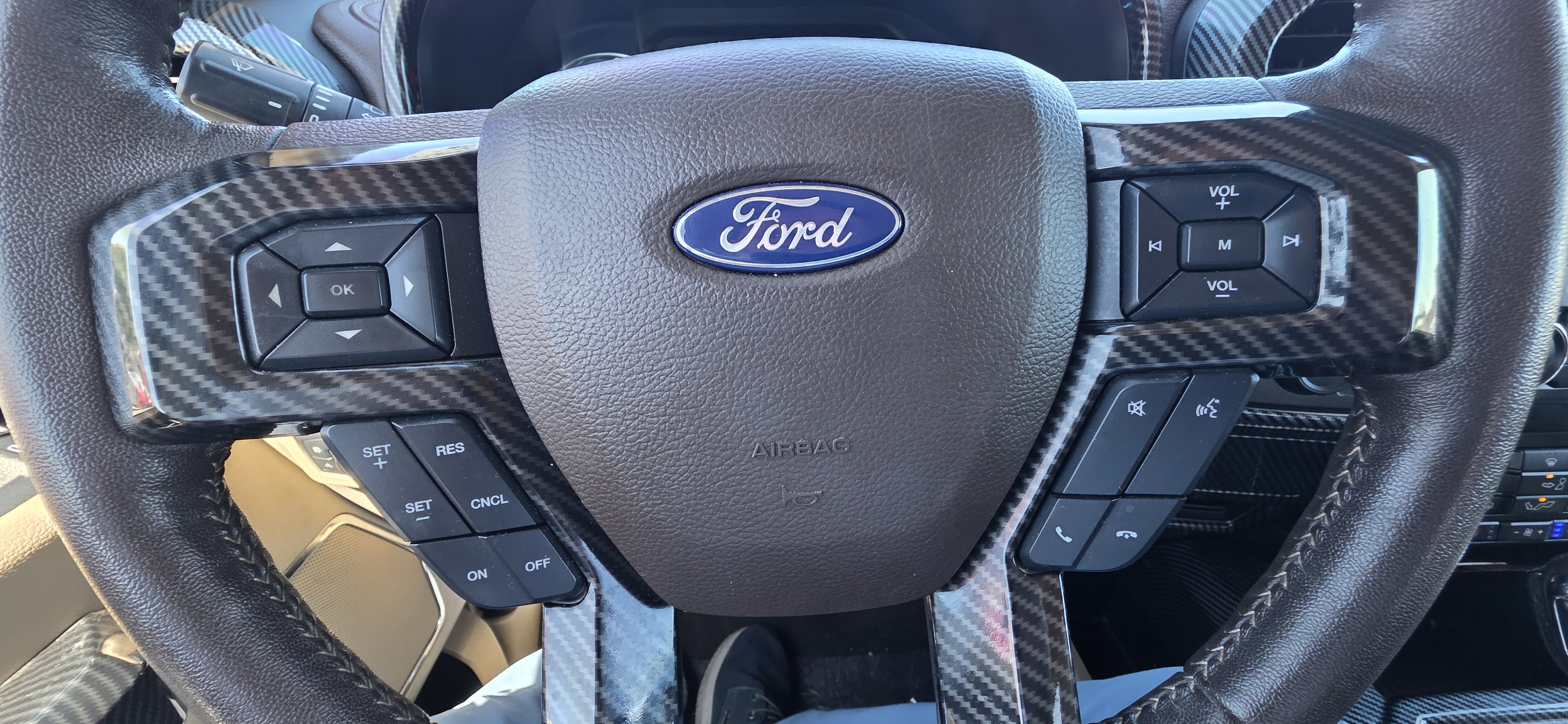 2019 Ford F-150 Lariat - Photo 15