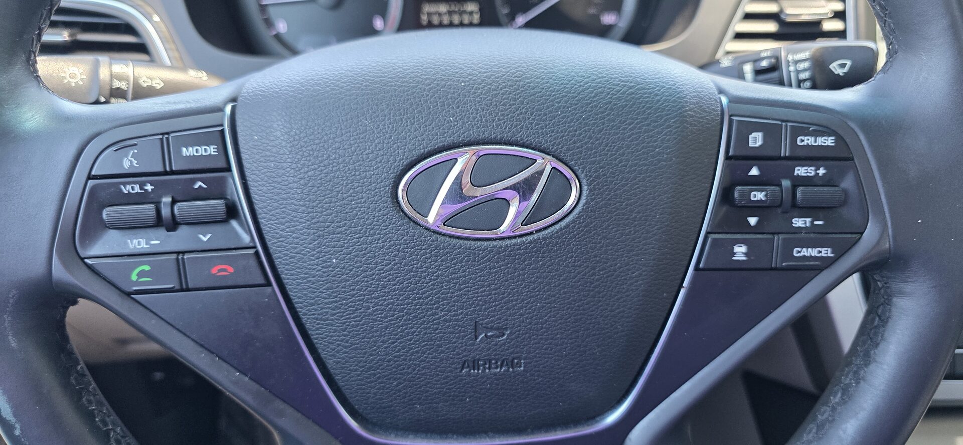 2015 Hyundai Sonata Limited - Photo 17