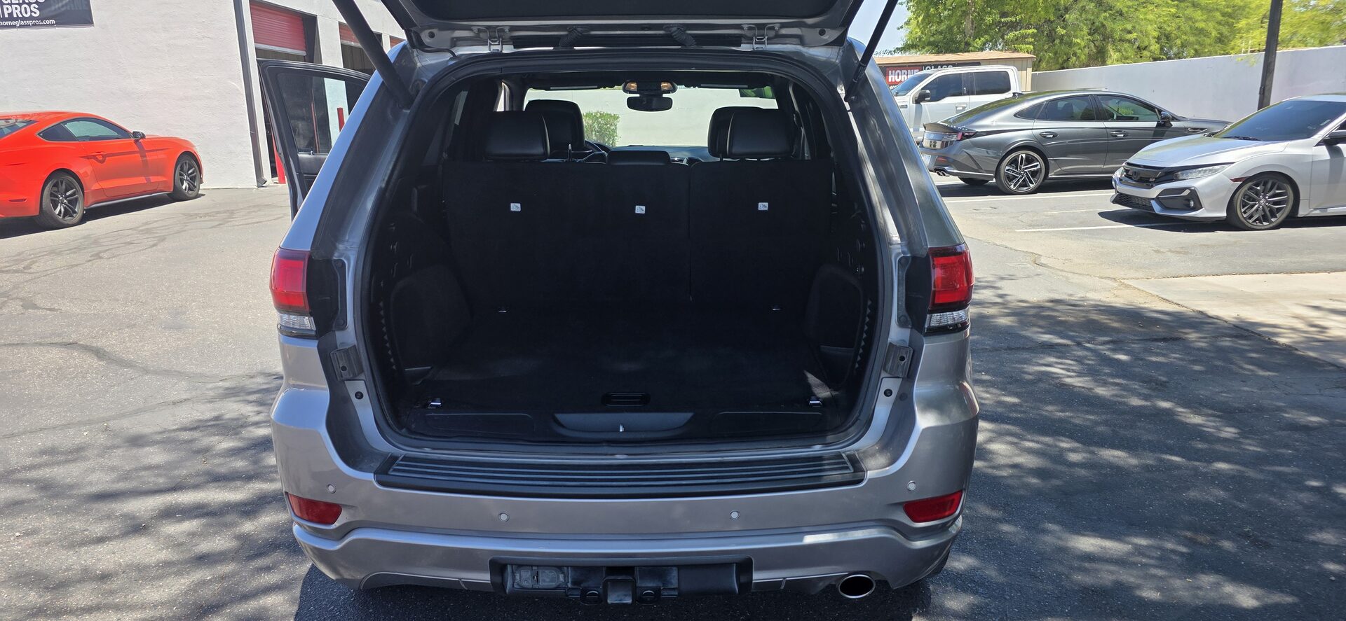 2019 Jeep Grand Cherokee Altitude - Photo 10