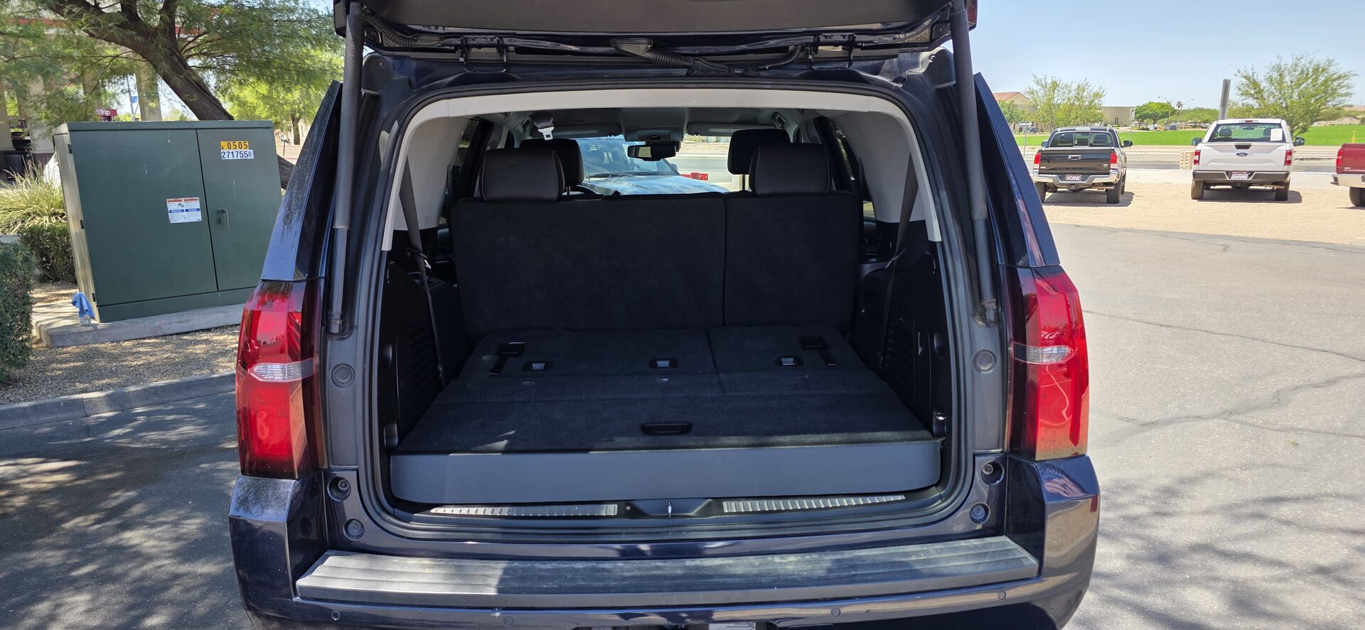 2019 Chevrolet Tahoe LT - Photo 10