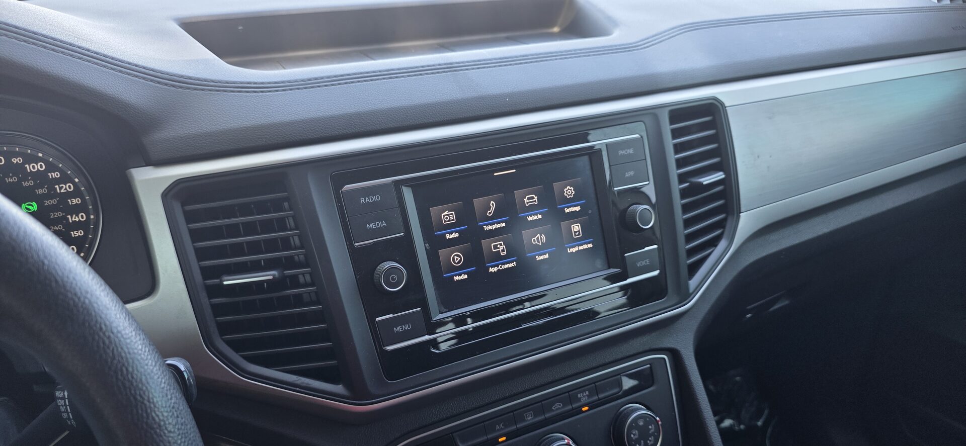 2021 Volkswagen Atlas S - Photo 20