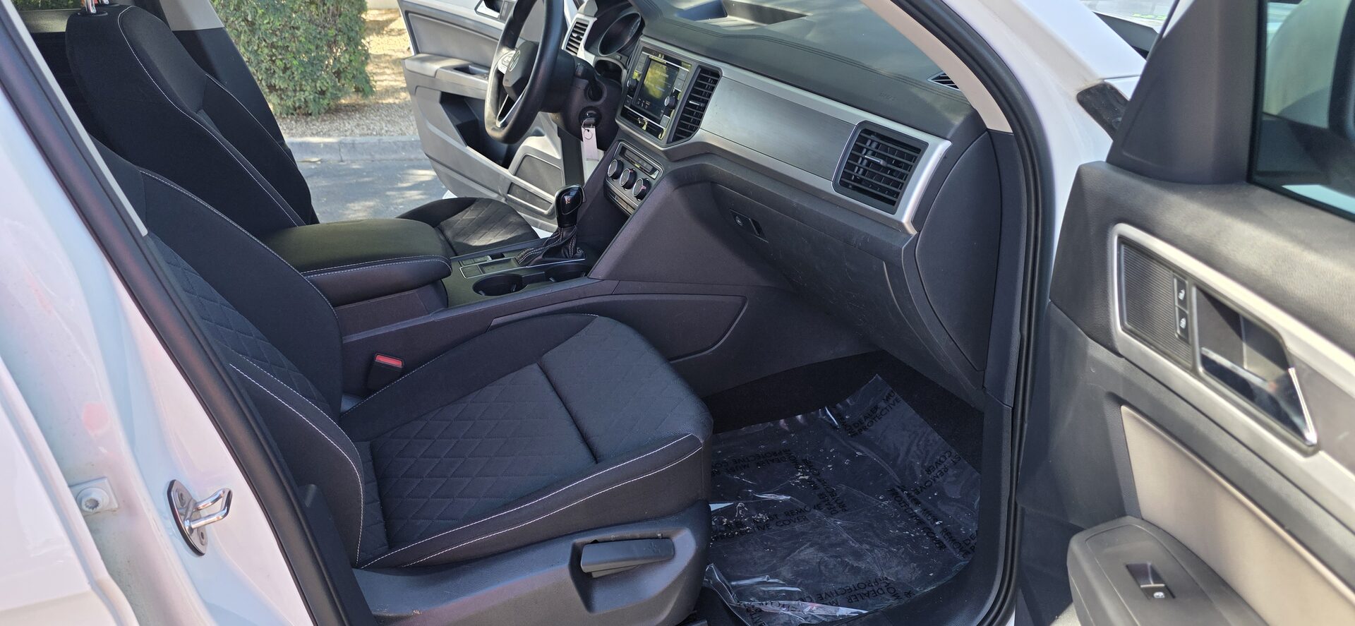2021 Volkswagen Atlas S - Photo 14