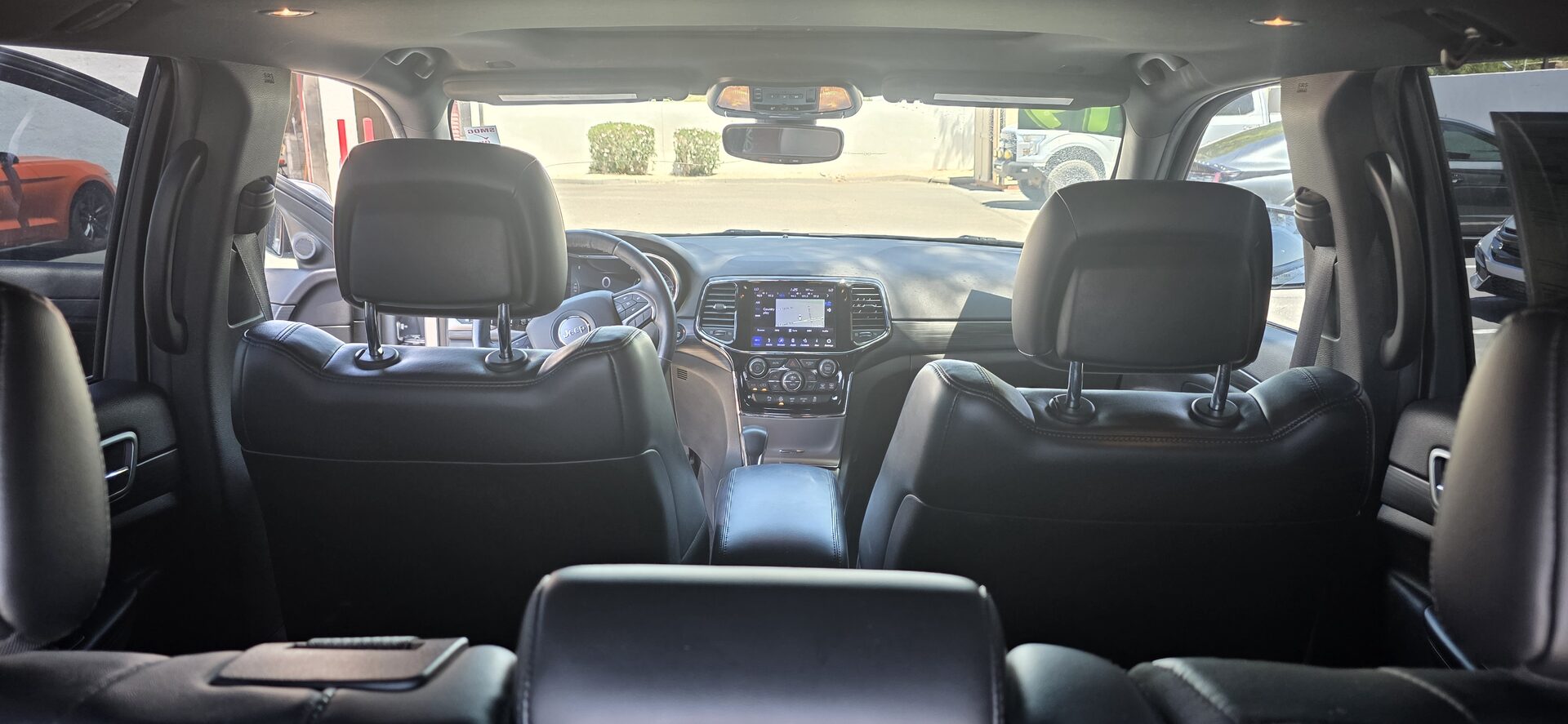 2019 Jeep Grand Cherokee Altitude - Photo 12