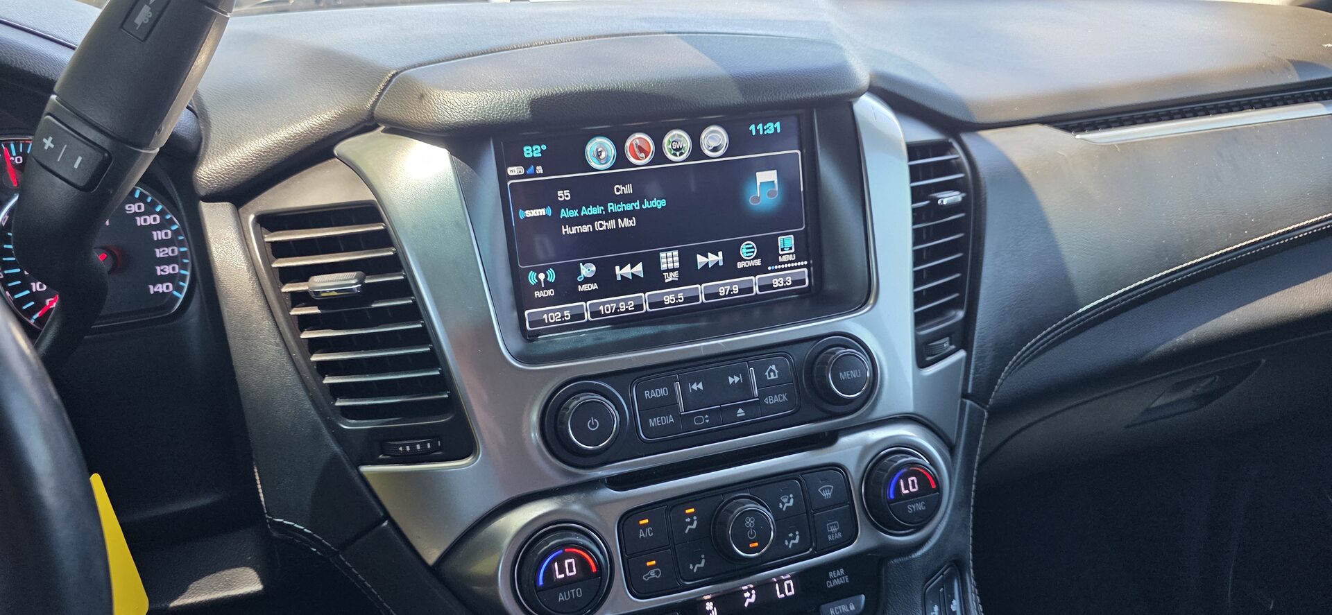 2019 Chevrolet Tahoe LT - Photo 22