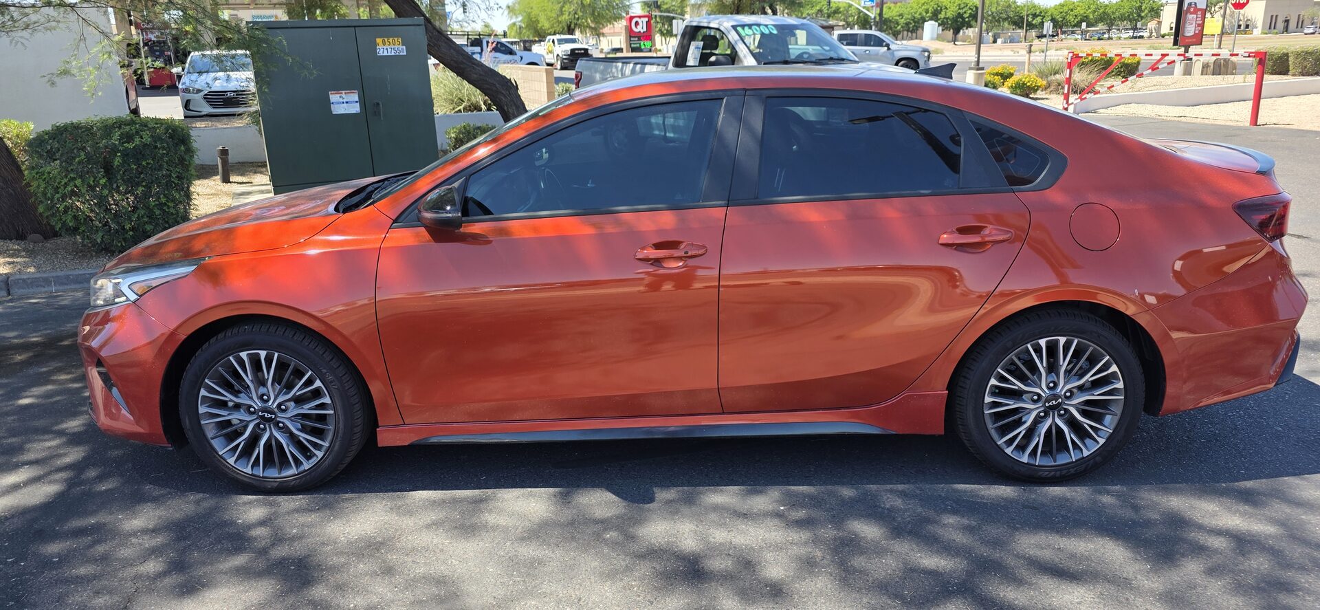 2023 Kia Forte GT-Line - Photo 9